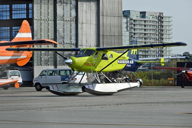 De Havilland Canada DHC-2 Mk1 Beaver (C-FJOS) - Now an experimental electric plane