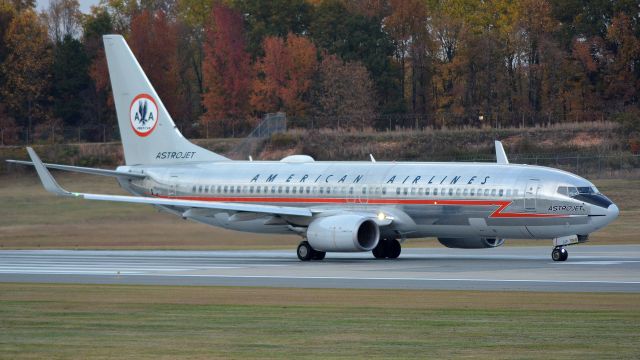 Boeing 737-800 (N905NN) - 11/11/21