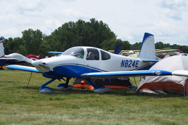 Piper Cherokee Arrow (N824E)