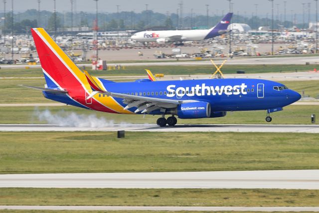 Boeing 737-700 (N285WN) - R-32 06-10-23