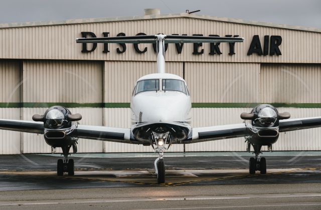 Beechcraft Super King Air 350 (N359DC)