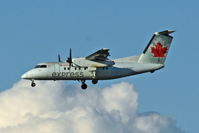 de Havilland Dash 8-100 (C-FGRC)