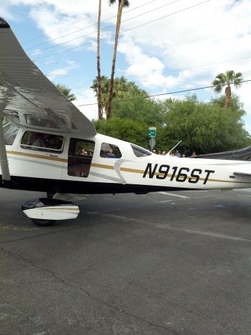 Cirrus SR-22 (N916ST) - 2012 PARADE AT PALM SPRINGS, CA