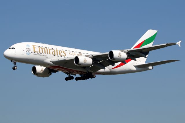 Airbus A380-800 (A6-EEA)