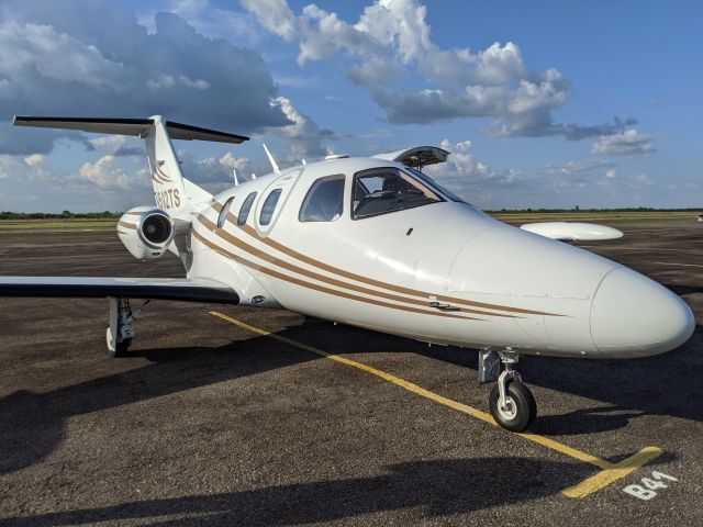 Eclipse 500 (N502TS) - Middle of the Amazon in Brazil!! Beautiful Eclipse Aircraft, the best very light jet on the market!