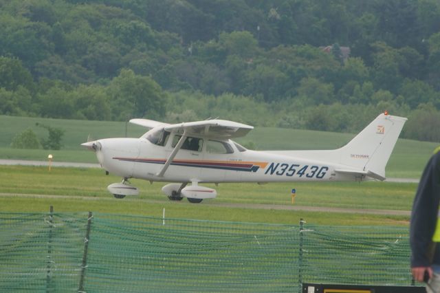 Cessna Skyhawk (N3543G)