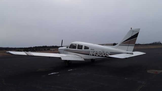 Piper Cherokee (N4300S)