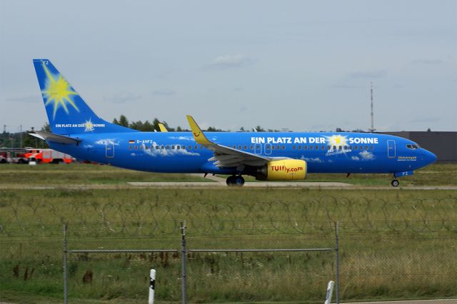 Boeing 737-800 (D-AHFZ) - Boeing 737-8K5  TUIfly  EDDS Stuttgart-Echterdingen Airport  Germany  promoting a german TV lottery show