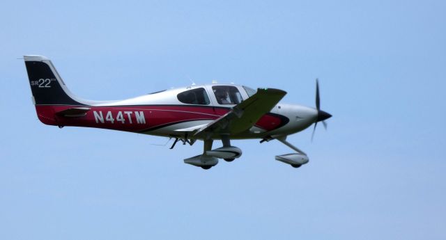 Cirrus SR-22 (N44TM) - On final is this 2012 Cirrus SR22 in the Summer of 2019.