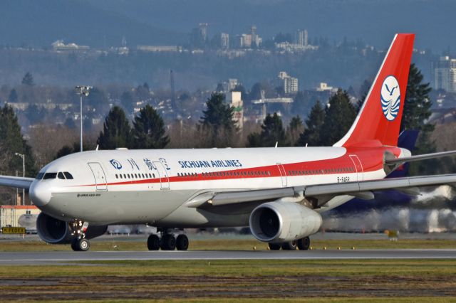 Airbus A330-200 (B-8468)