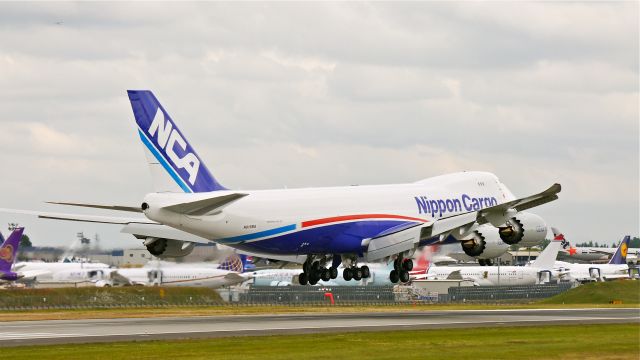 BOEING 747-8 (JA17KZ) - BOE527 on final to Rwy 16R to complete a flight test on 6/10/14. (LN:1487 / cn 37393). The aircraft is using temporary registration #N815BA.