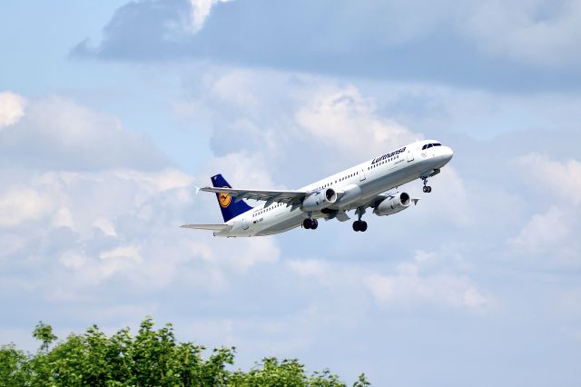 Airbus A321 (D-AIDF)