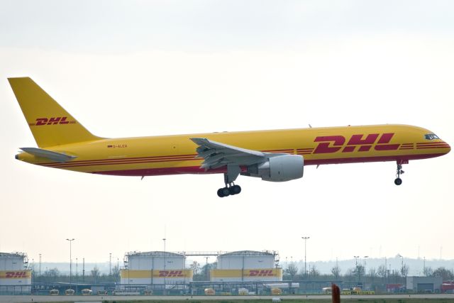 Boeing 757-200 (D-ALEQ)