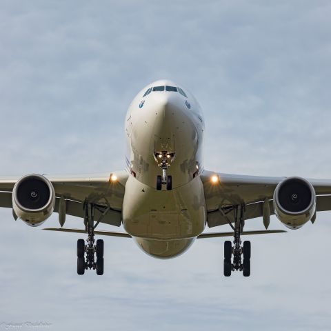 Airbus A330-200 (F-UJCS)