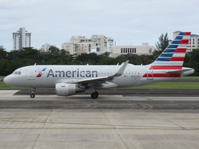 Airbus A319 (N9023N)