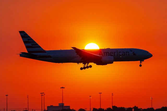 Boeing 777-200 (N774AN) - 10/7/2020