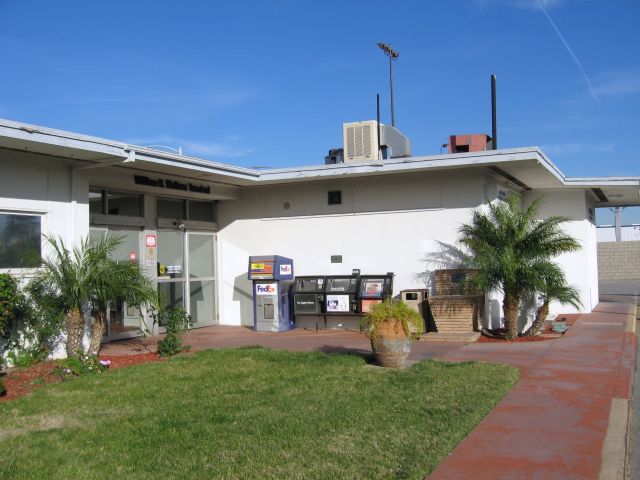 — — - Front entrance to Fullertons terminal