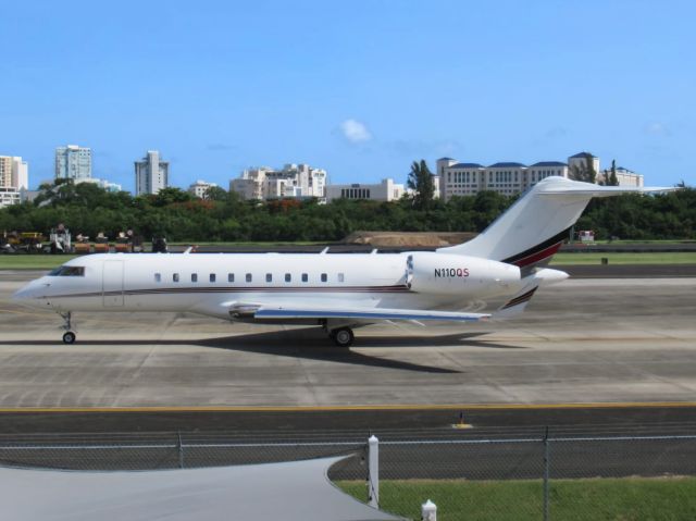 Bombardier Global 5000 (N110QS)
