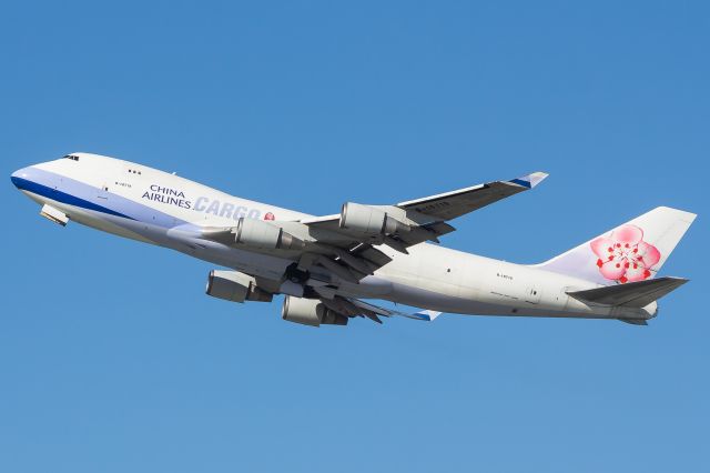 Boeing 747-400 (B-18719)