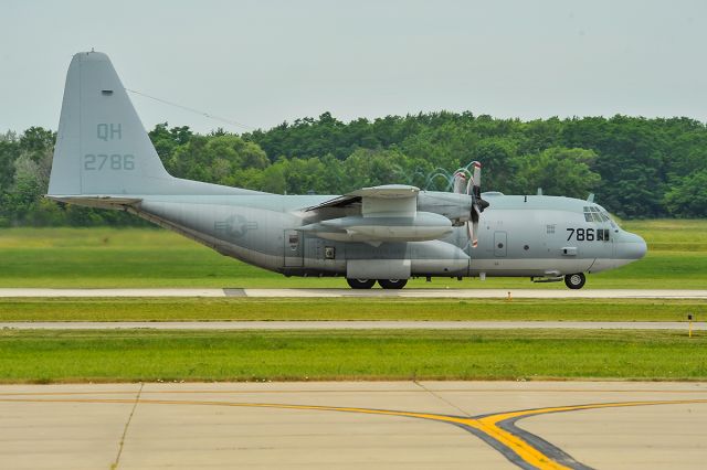 Lockheed C-130 Hercules (16-2786) - Rwy 05 departure @KUGN.