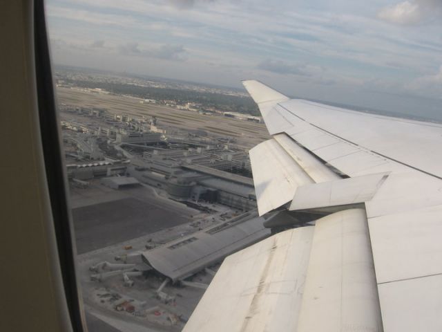 — — - Shortly after take-off from Miami Int´l airport for Frankfurt.