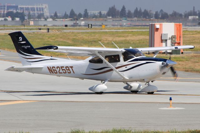 Cessna Skylane (N6259T)