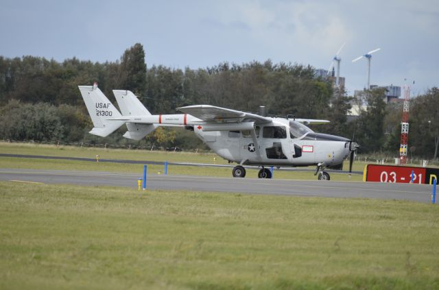 Cessna Super Skymaster (N590D)