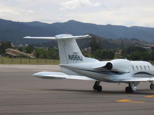 Learjet 35 (N66NJ) - Tegucugalpa, Honduras.