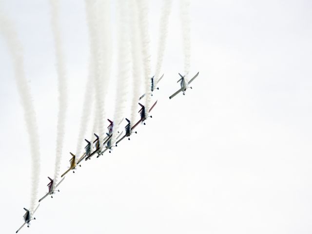 Vans RV-8 (N910LL) - Perfect formation flying - Oshkosh 2013!