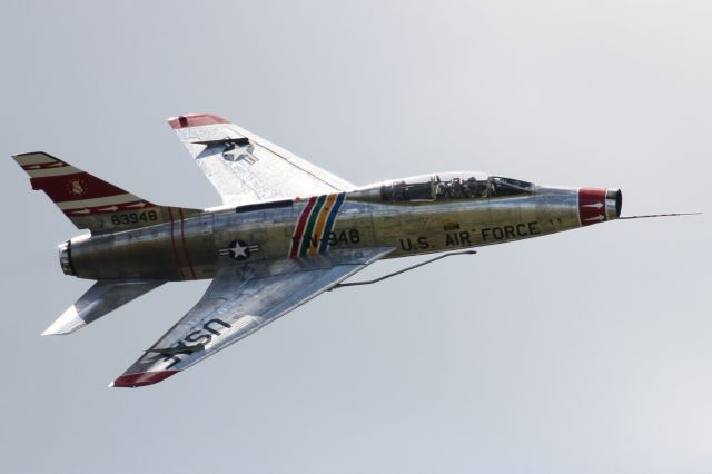 Fokker 100 (N2011V) - Dean Cutshall’s F-100F Super Sabre at the 2017 Selfridge Air National Guard Open House