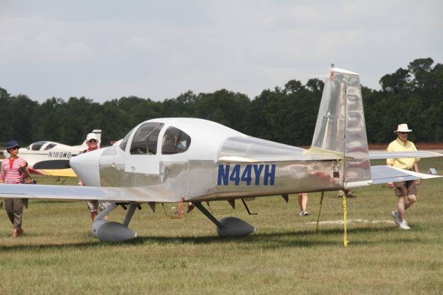 Vans RV-10 (N44YH)