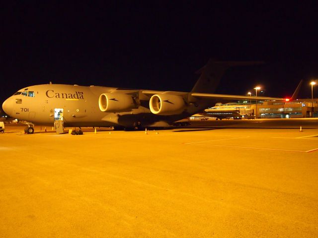 Boeing Globemaster III (17-7701)