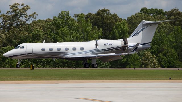 Gulfstream Aerospace Gulfstream IV (N71BD)