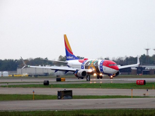 Boeing 737-700 (N280WN)