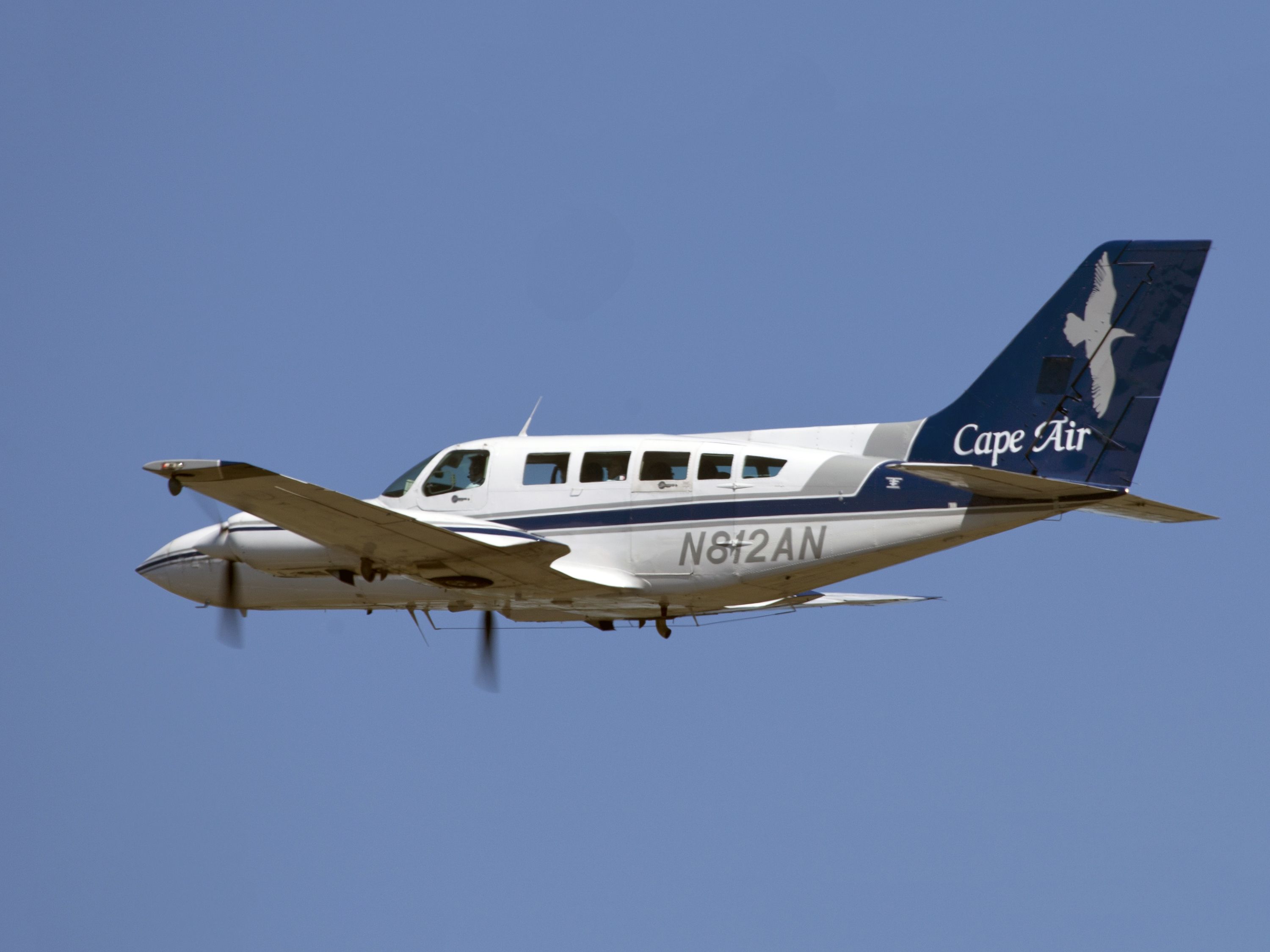 Cessna 402 (N812AN)