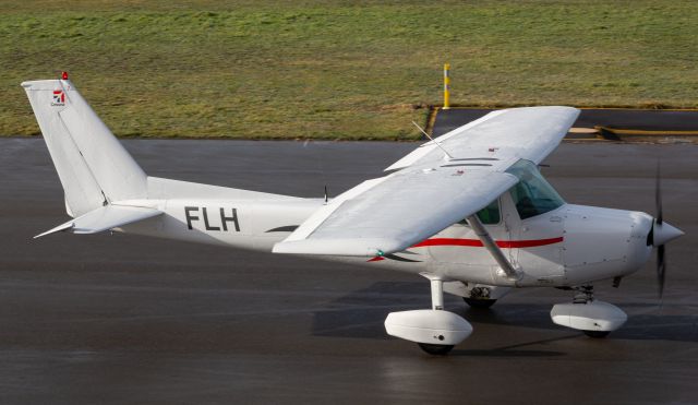 Cessna 152 (ZK-FLH)