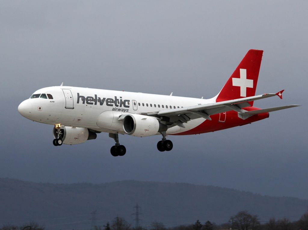 Avro RJ-100 Avroliner (HB-JVK)