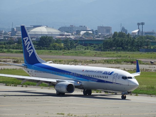 Boeing 737-800 (JA54AN)