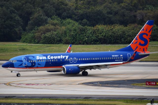 Boeing 737-800 (N819SY) - N819SY arriving into TPA from MSP as SCX367br /br /• Delivered to Sun Country Airlines - June 2014br /• Configured with 186 Economy seats