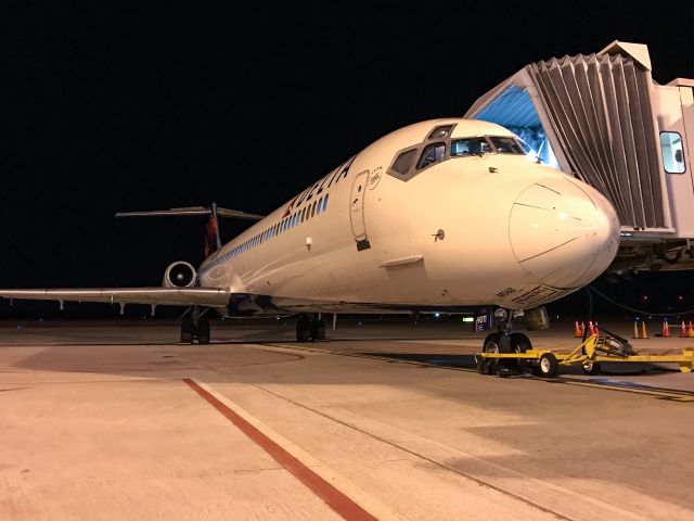 McDonnell Douglas MD-88 (N911DE) - One of the last MD-88 departures of 2019 from GSP.  Taken 12/18/19.