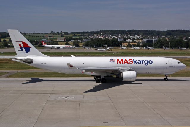 Airbus A330-200 (9M-MUC)