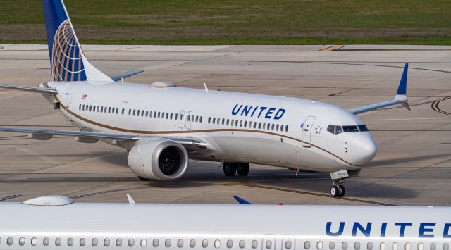 Boeing 737 MAX 9 (N37504) - The MAX is back!br /3/28/21
