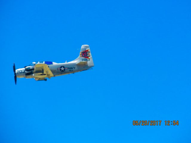 Douglas AD Skyraider (N39606)