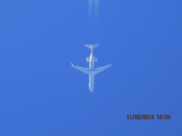 Canadair Regional Jet CRJ-700 (N529EA) - American Airlines flight 2958 from OKC to ORD over Baxter Springs Kansas (78KS) at 34,000 feet.