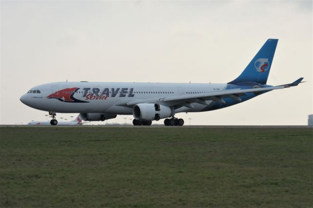 Airbus A330-200 (OK-GBB)