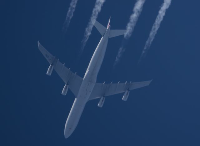 Airbus A340-300 (F-GNII) - 18-4-2015. Air France Aairbus A343 F-GNII Passes overhead West Lancashire, England,UK at 34,000ft working route CDG-ORD AFR416.br /Pentax K-5