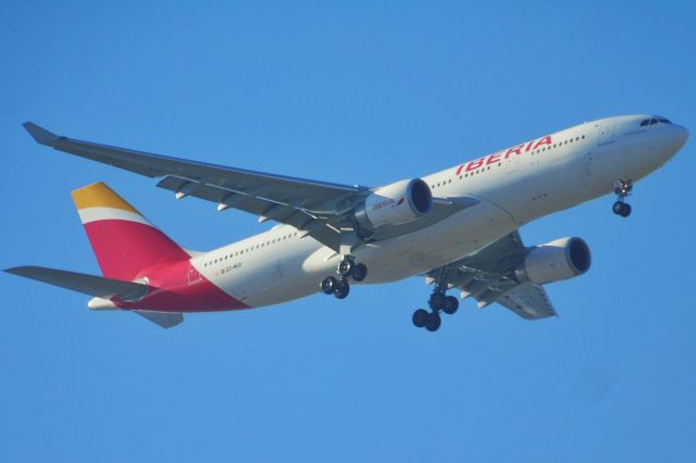 Airbus A330-200 (EC-MUD)