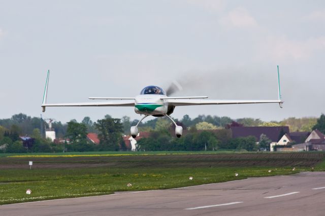 F-PFMP — - Low pass from the biggest highlight at donauwÃ¶rth airport.