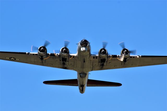 Boeing B-17 Flying Fortress (N5017N) - Take-Off Runway 21 ATW during AirVenture 2016.