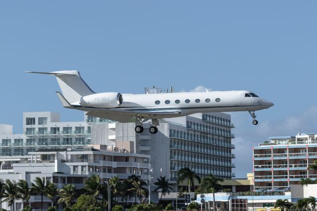 Gulfstream Aerospace Gulfstream V (PS-BDJ)